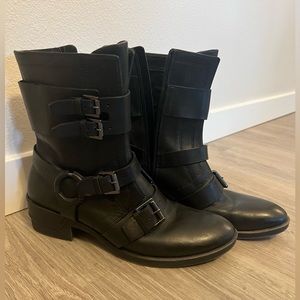 Kenneth Cole SZ 9.5 leather Laila boots